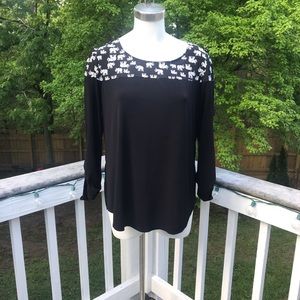 NY Collection Black and White Elephant Blouse